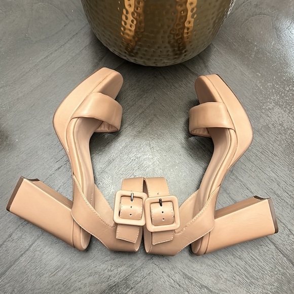 Jaselle Platform High Heel Sandal - Picture 6 of 13